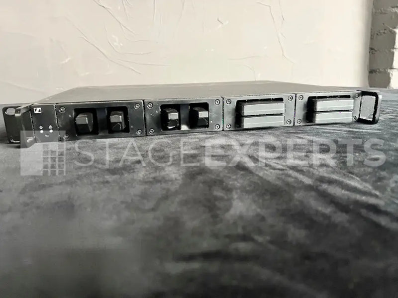 Sennheiser L 6000 Intelligent Charger | Digital 6000/9000