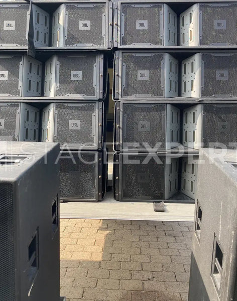 JBL Vertec VT4888 16‑Piece Line Array Set with Frames, Covers