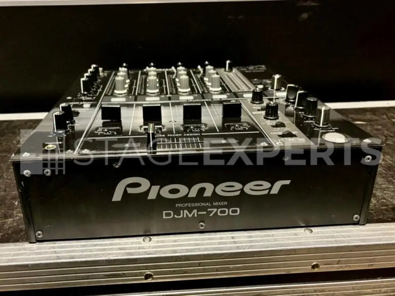 Pioneer CDJ-350 & DJM-700 Package – 2 Decks + Mixer