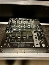 Load image into Gallery viewer, Pioneer CDJ-350 &amp; DJM-700 Package – 2 Decks + Mixer
