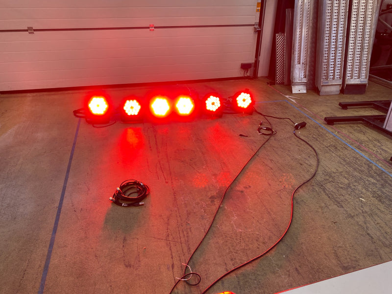 Stairville LED Par Lamps 18x12W – 6-Pack with Flight Case