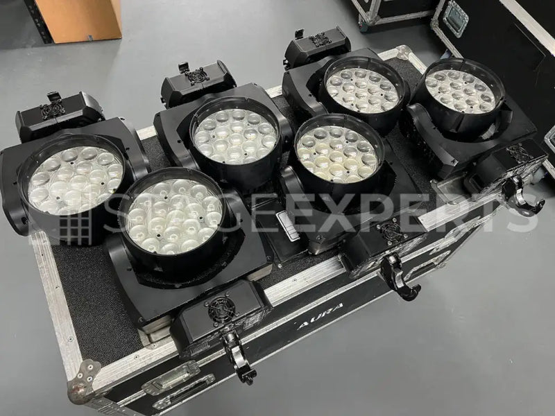 Martin MAC Aura LED Wash – 6x Set with Clamps & Flightcase