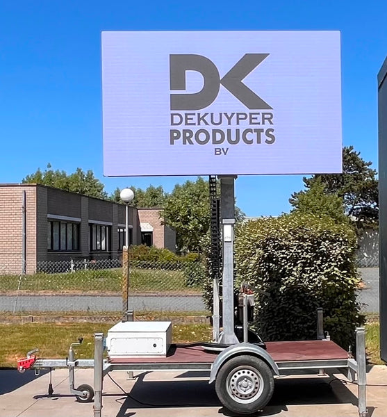 CRTop LED Trailer 3.75m² Outdoor, 3.9mm with Novastar TB6