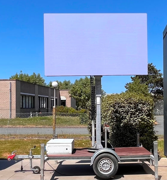 CRTop LED Trailer 3.75m² Outdoor, 3.9mm with Novastar TB6