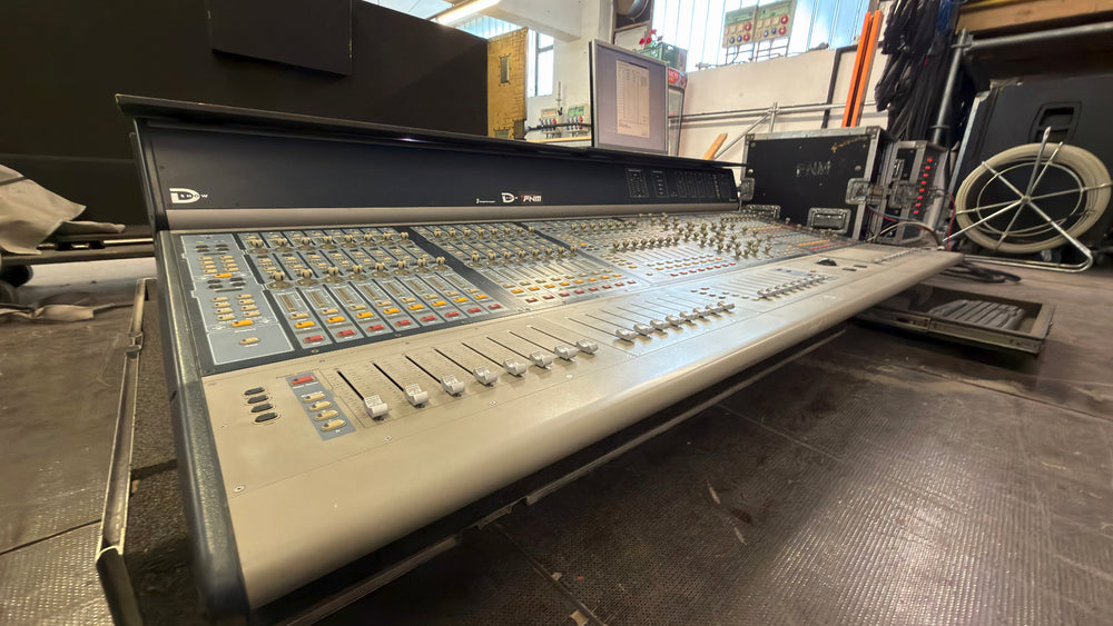 Avid Digidesign D-Show Digital Mixing Console with Stage Box