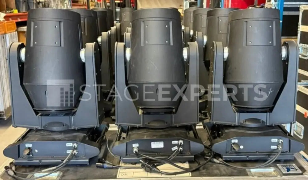 TourPro Aquabeam – 14 Moving Beam Lights with Cases