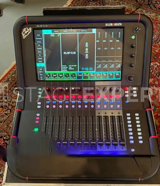 Allen & Heath Avantis Solo + DPack Digital Mixer with Case