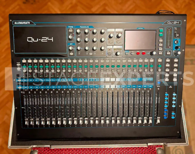 Allen & Heath QU-24 Digital Mixer with Pre-wired PA Rack