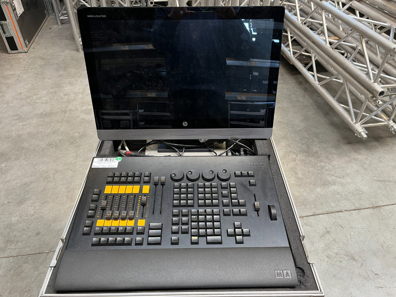 MA Lighting grandMA2 onPC Command Wing Tour Pack Set
