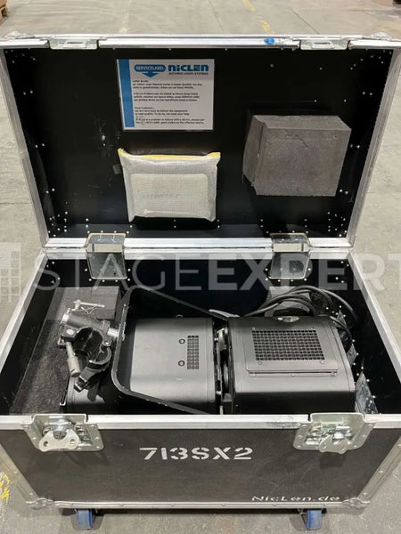 Robert Juliat 713SX2 2kW Zoom Profile 29–50°, G22 Base Pro