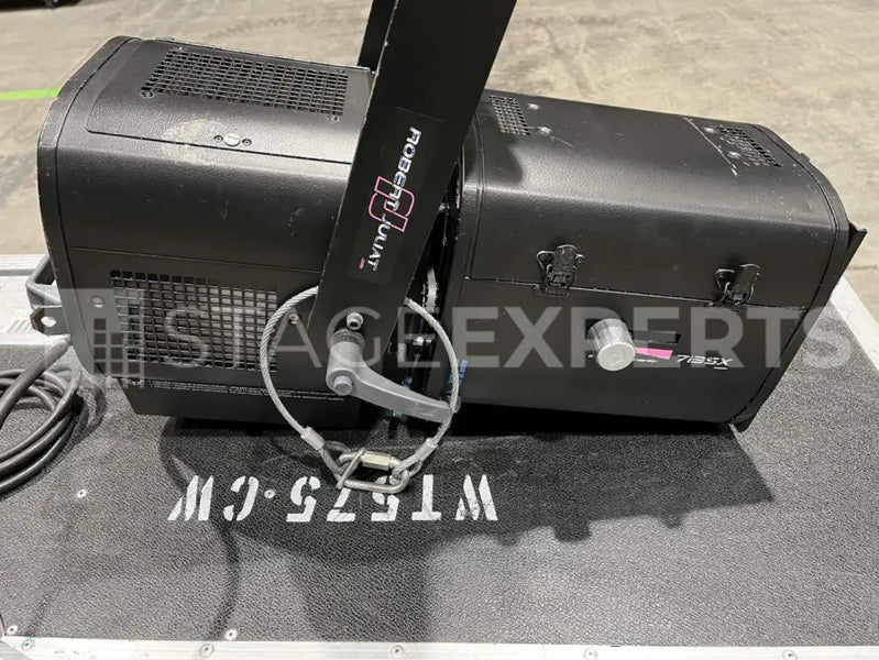 Robert Juliat 713SX2 2kW Zoom Profile 29–50° | Stage Experts