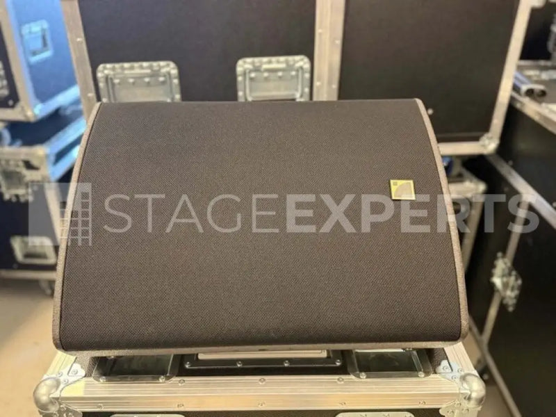 L-Acoustics X15 HiQ Monitor Bundle with Flightcases (6+2)