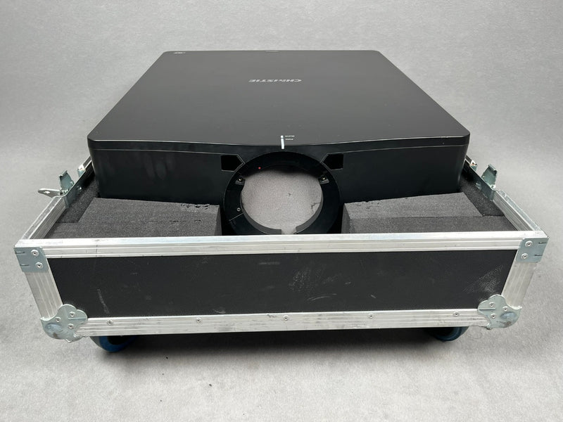 Christie D13WU-HS Laser Projector – 12,000 lm, with Case