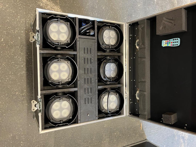 Showtec EventSpot 1600 Q4 Set – Case + 6 Uplighters