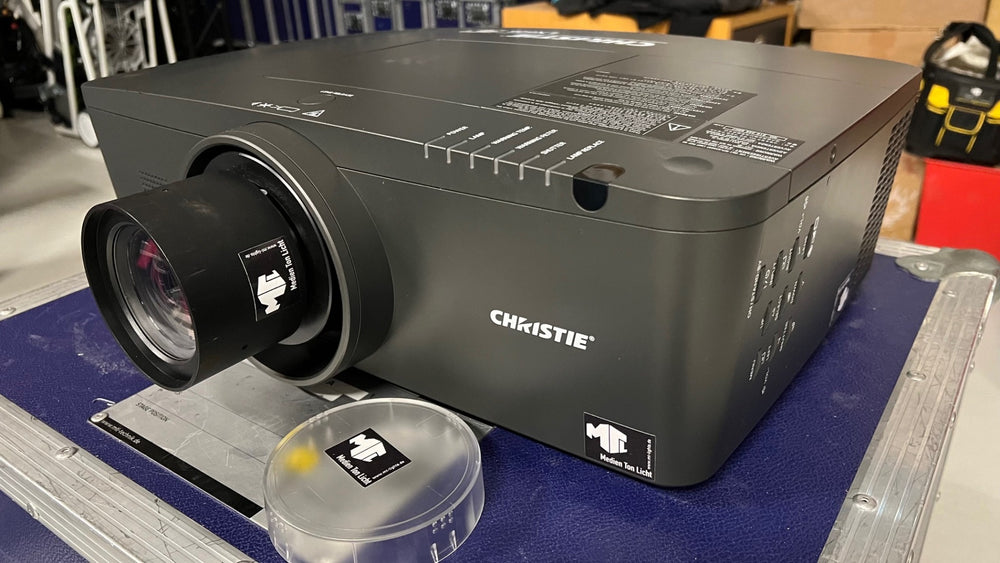 Christie LX605 6000‑lumen 3LCD Installation Projector + Lens
