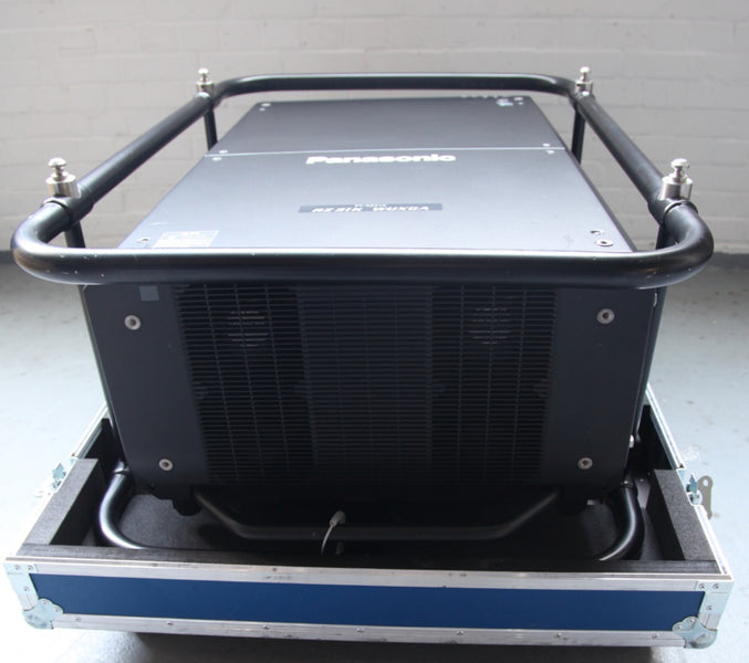 Panasonic PT-RZ31KE Projector with ET-UK20 Geometry