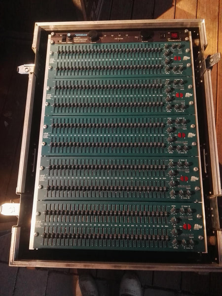 BSS FCS-966 EQ Rack – 5x Graphic EQs, Furman & Case
