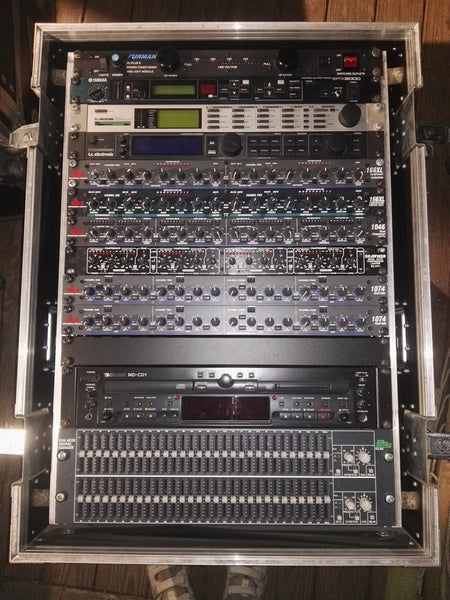 Pro effects rack – Furman, Yamaha, TC Electronic, dbx, Drawmer