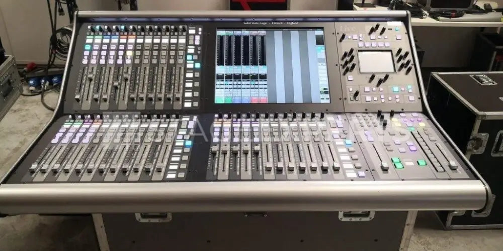 Solid State Logic L550+ Set – L500+, ML32 & Blacklight