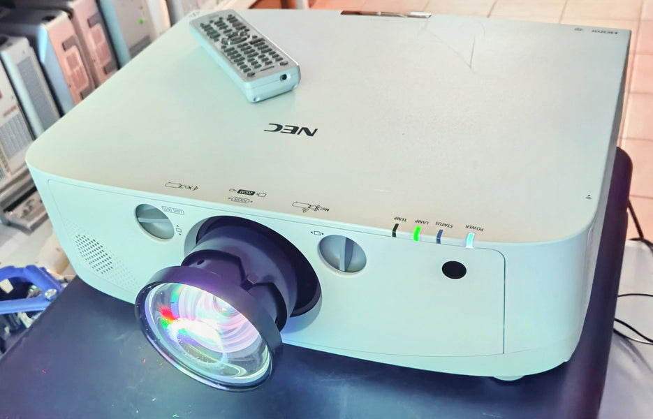 NEC PA550W Projector + NP30ZL 0.79–1.04:1 Lens, 5500 lm