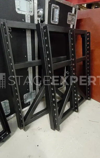 QSC WideLine-10 32-Cabinet Line Array Package with Frames