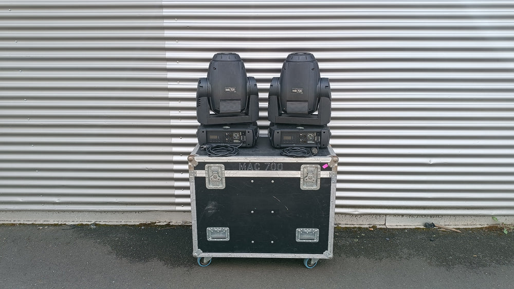 Martin MAC 700 Profile – 4 Moving Heads Set with Cases