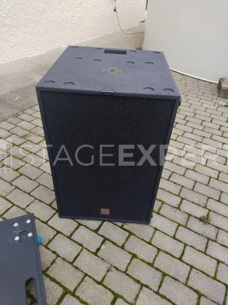 Audio Zenit XPW 18 Subwoofer with Cover & Wheelboard