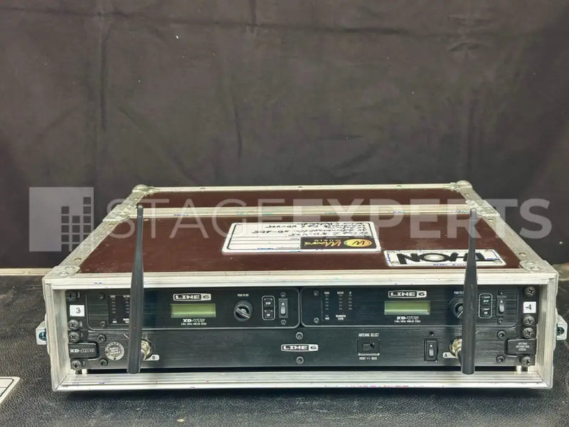 Line 6 XD‑V75 + XD‑AD8 Digital Wireless Set with Case