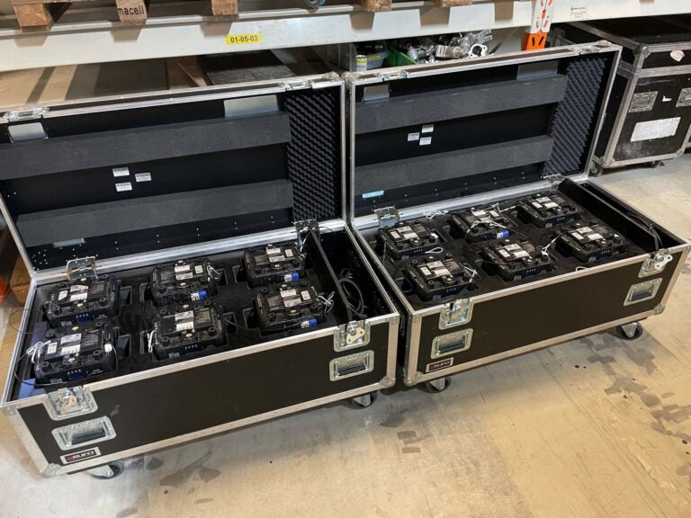 Martin RUSH MH 6 Wash – 16 Fixtures with Rufo Cases