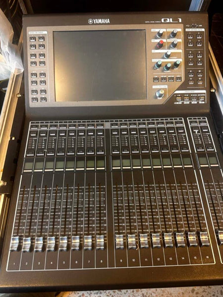 Yamaha QL1 + Rio1608-D Mixer & Stagebox FOH Bundle