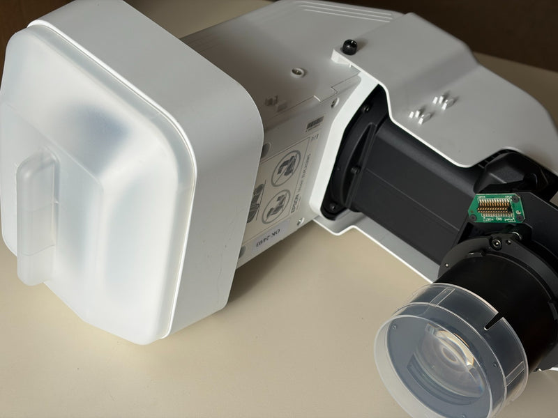 Epson ELPLX02WS UST Mirror Lens 0.35:1 with Carry Case