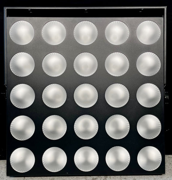 Cameo Matrix 100W Pixel/Blinder – Set of 16 with DMX