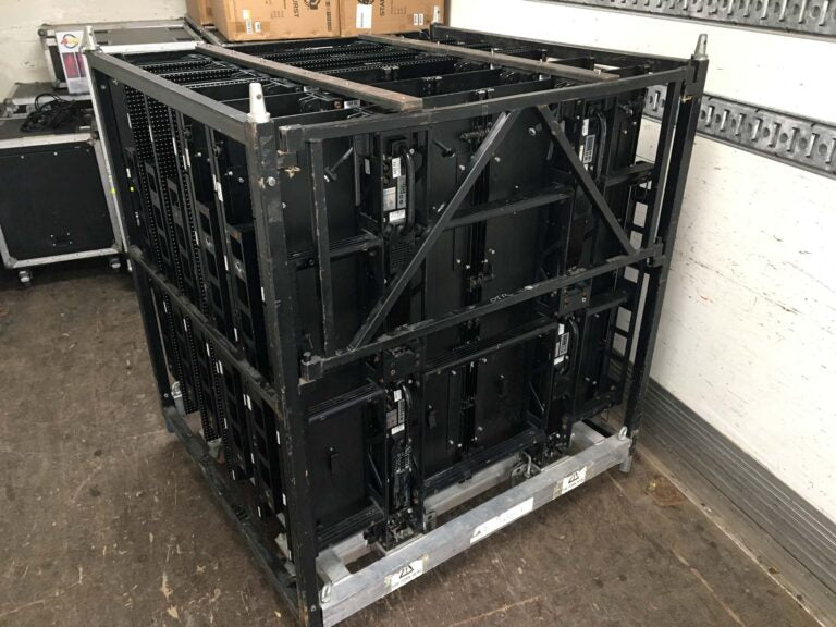 Kindwin Flyer 12 LED Screen System – 19.9 sqm full bundle