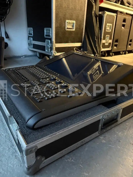 High End Systems Road Hog 4 – Professional Lighting Console