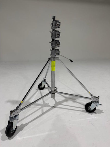 Avenger B150P-1 Super Crank Stand with Pneumatic Wheels