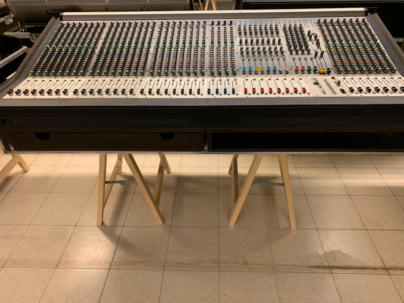 Soundcraft MH3 32+4 Analogue Console Set with Case & PSUs
