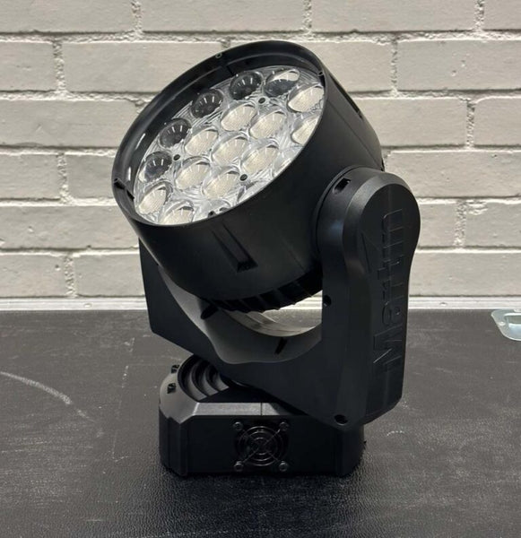 Martin MAC Aura RGBW Wash Moving Head | Fast Zoom, Aura FX
