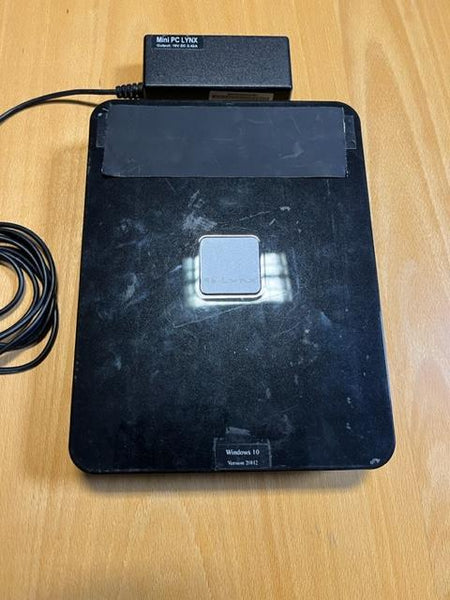 JVC GD-32X1 32-inch Super-Slim Full HD LCD Monitor for Pro AV