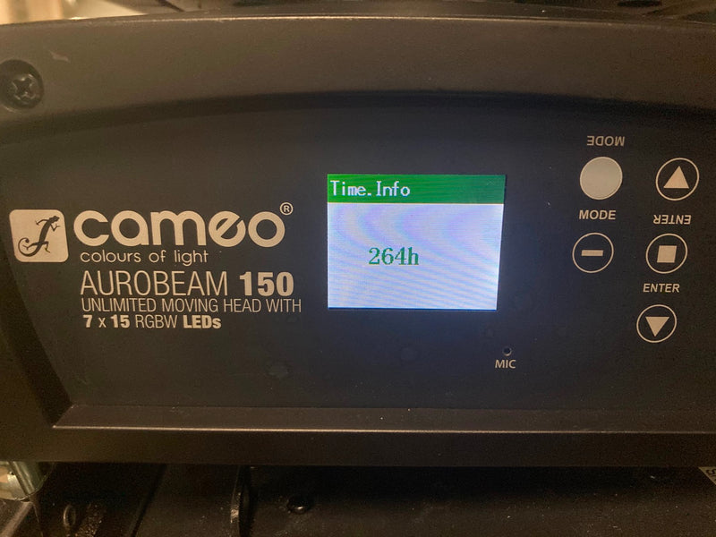 Cameo AUROBEAM 150 Set with Clamps, Cables & Case