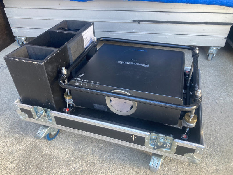 Panasonic PT-DZ6710 WUXGA 6,000 lm Projector + Frame & Case