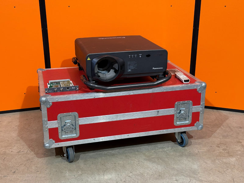Panasonic PT-DW7000E-K DLP Projector with Case & Handle
