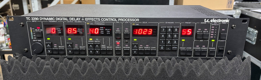 TC Electronic TC 2290 Dynamic Digital Delay – Pro Rack FX