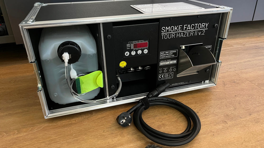 Smoke Factory Tourhazer II V2 in Standard Case | Hazer