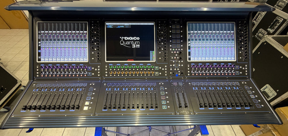 DiGiCo Q338 Pulse Digital Mixer with HMA, Waves I/O & Cases