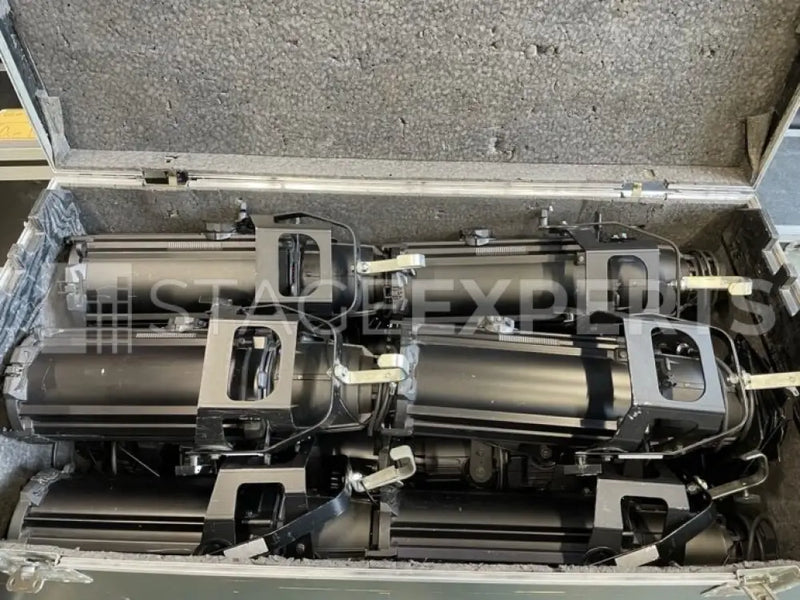 ETC Source Four Zoom 15–30° 10x Set with Flight Case – Profile