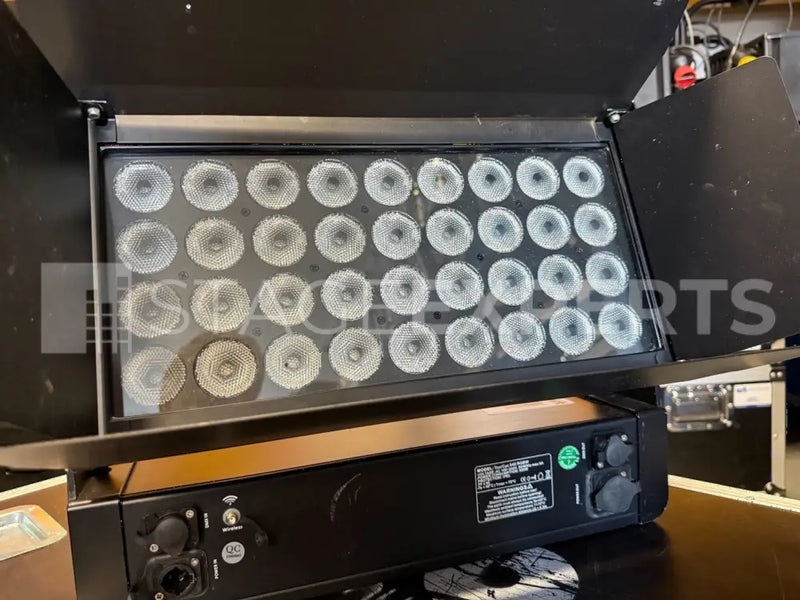 Expolight TourCyc 540 RGBW – IP65 LED Cyc/Flood Light