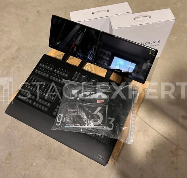 MA Lighting grandMA3 onPC Command Wing + 2 Touchscreens