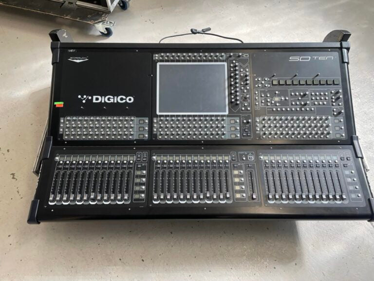 DiGiCo SD10 Digital Console + DiGiRack Touring Package