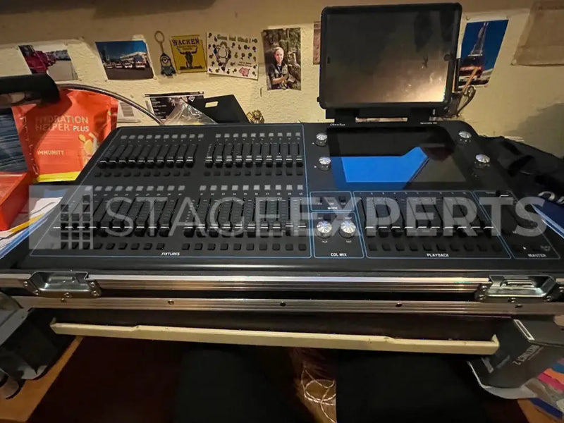 ChamSys QuickQ 30 console with flight case | Bundle