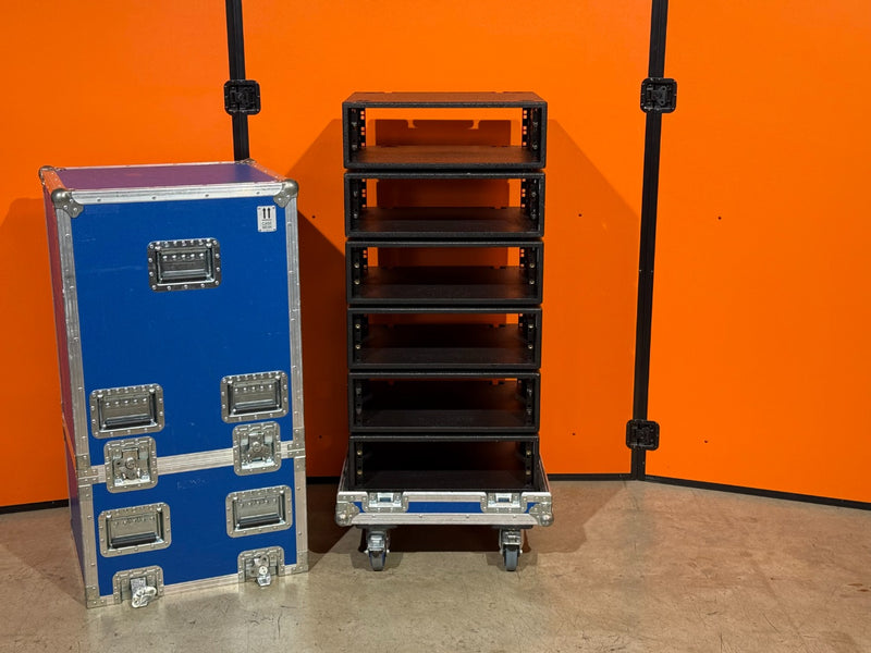 CASE WERK Hood Case with 6x 3U Rack Modules, Blue